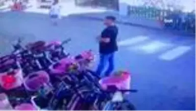 Büyükada’da lüks bisiklet hırsızlığı kamerada