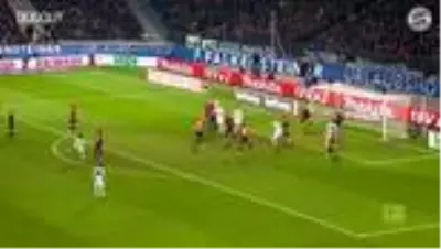 David Alaba'nın Bayern Forması İle En İyi Golleri David Alaba'nın Bayern Forması İle En İyi Golleri