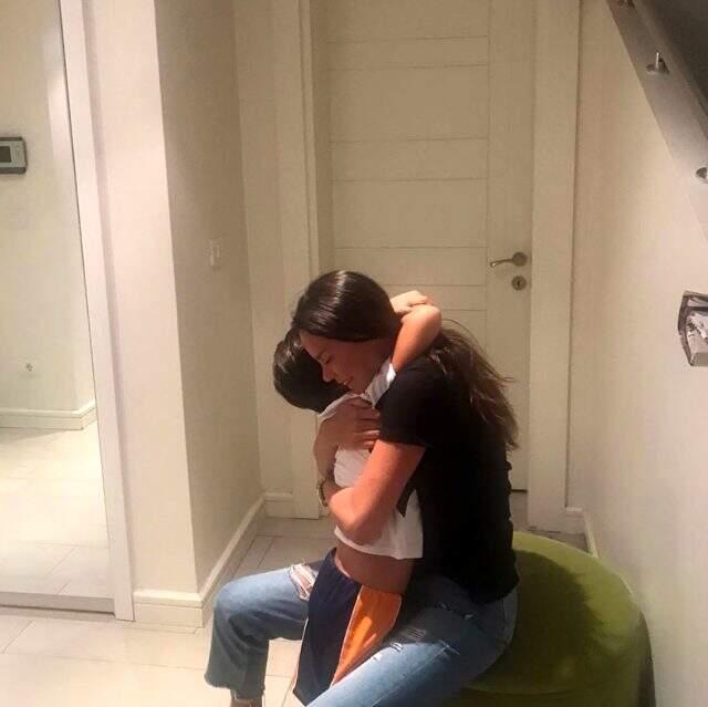 Ebru Şallı, vefat eden 9 yaşındaki oğluyla çekilen fotoğrafını paylaştı: Seni çok özledim ponçiğim Ebru Şallı, vefat eden 9 yaşındaki oğluyla çekilen fotoğrafını paylaştı: Seni çok özledim ponçiğim