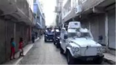 Ekmek almak için markete giden genç kız kurşunların hedefi oldu Ekmek almak için markete giden genç kız kurşunların hedefi oldu