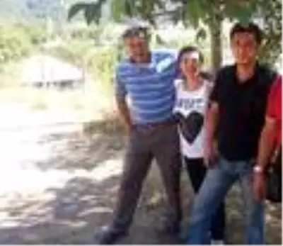 Emekli öğretmen evinin balkonunda ölü bulundu Emekli öğretmen evinin balkonunda ölü bulundu