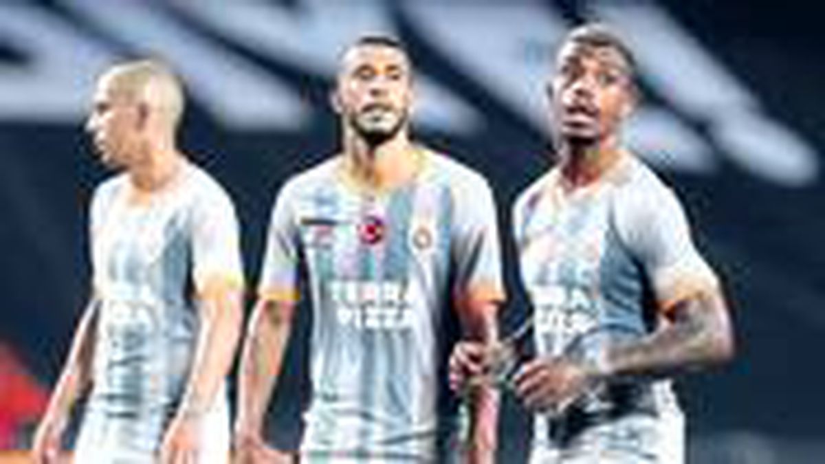 Başakşehir maçındaki performansı sonrası taraftarlar, Belhanda'ya sosyal medyada tepki gösterdi