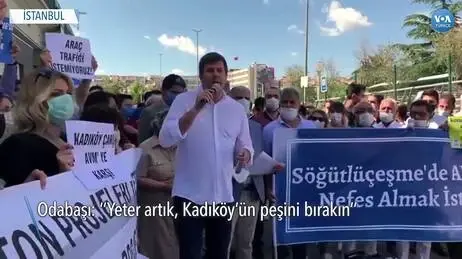 Kadıköylülerden Söğütlüçeşme İstasyonunda AVM Planına Protesto