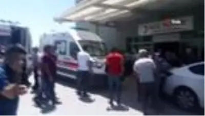 Komşular duvar için birbirine girdi: 2’si ağır, 13 yaralı