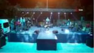 Nevşehir’de ’Arabalı Konser’ düzenlendi