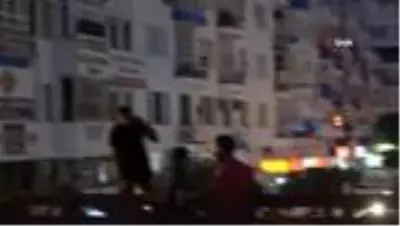 Polis,eşiyle barıştırma sözü verdi eyleminden vazgeçti
