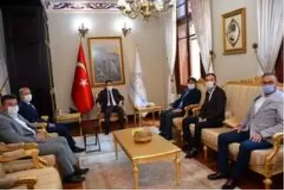 Şuhut heyetinden Vali Çiçek'e hayırlı olsun ziyareti