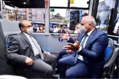Trabzon'da Büyükşehir Belediyesi 20 yeni otobüsü hizmete soktu Trabzon'da Büyükşehir Belediyesi 20 yeni otobüsü hizmete soktu