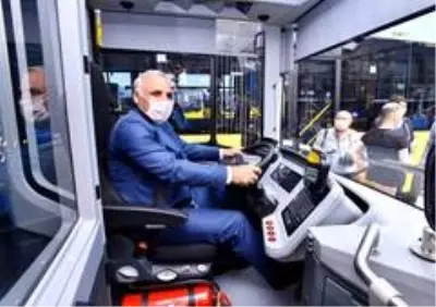 Trabzon'da Büyükşehir Belediyesi 20 yeni otobüsü hizmete soktu Trabzon'da Büyükşehir Belediyesi 20 yeni otobüsü hizmete soktu
