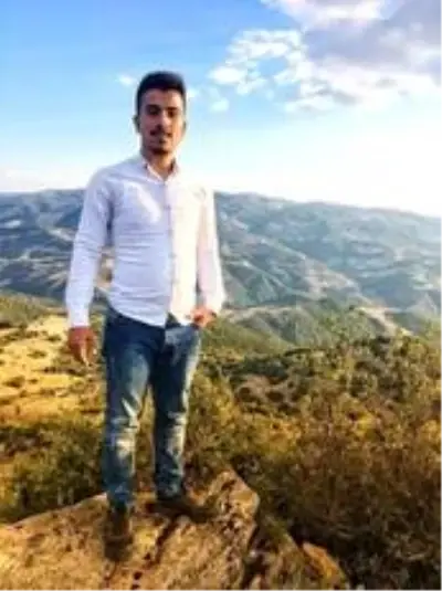 Uşak'ta motosiklet kazasında 2 kişi hayatını kaybetti, 1 kişi yaralandı