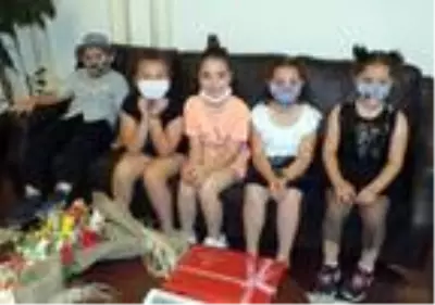 Yozgat Valisi'nden çocukların örnek davranışına ödül Yozgat Valisi'nden çocukların örnek davranışına ödül