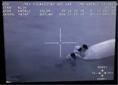 Yunan Sahil Güvenliği’nden bir barbarlık daha...4 mülteci kayıp 35’i kurtarıldı