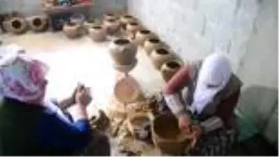 50 yaşındaki Suphiye Özabay, 40 yıldır toprağa hayat veriyor 50 yaşındaki Suphiye Özabay, 40 yıldır toprağa hayat veriyor