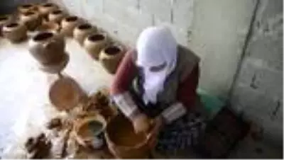50 yaşındaki Suphiye Özabay, 40 yıldır toprağa hayat veriyor 50 yaşındaki Suphiye Özabay, 40 yıldır toprağa hayat veriyor