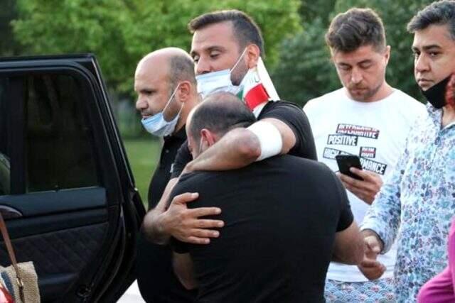Alişan, kaza sonrası kasko şirketinden 1 milyon TL aldığı iddiasına yanıt verdi Alişan, kaza sonrası kasko şirketinden 1 milyon TL aldığı iddiasına yanıt verdi