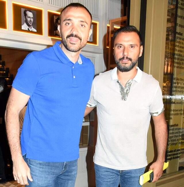 Alişan, kaza sonrası kasko şirketinden 1 milyon TL aldığı iddiasına yanıt verdi Alişan, kaza sonrası kasko şirketinden 1 milyon TL aldığı iddiasına yanıt verdi