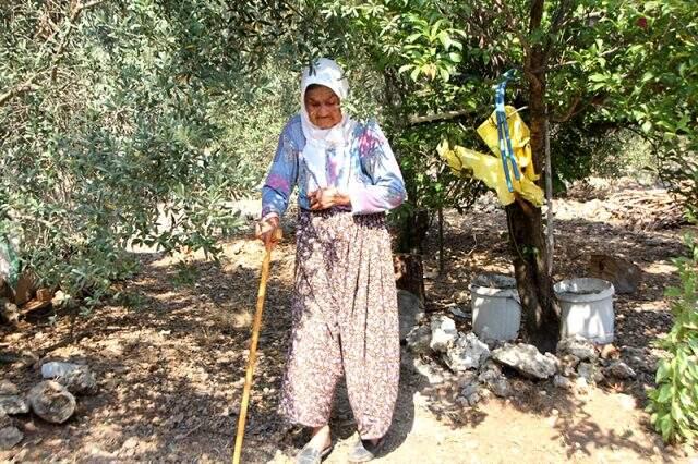 Antalya'da yaşayan asırlık kız kardeşler uzun yaşamlarının sırrını verdi Antalya'da yaşayan asırlık kız kardeşler uzun yaşamlarının sırrını verdi