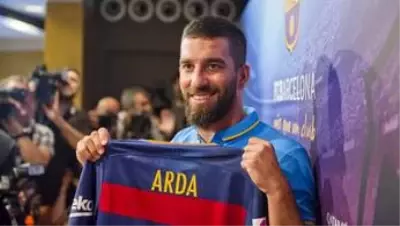 Arda Turan’ın Barcelona ile olan sözleşmesi resmen sona erdi