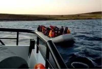 Ayvalık'ta Afganistan uyruklu 40 mülteci kurtarıldı Ayvalık'ta Afganistan uyruklu 40 mülteci kurtarıldı