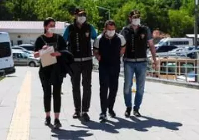 'Bataklık' operasyonu zanlıları Ankara Emniyet Müdürlüğüne getirildi 'Bataklık' operasyonu zanlıları Ankara Emniyet Müdürlüğüne getirildi