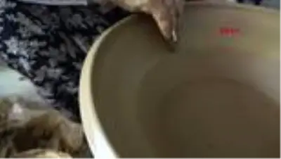 BİTLİS Mutki'de yüzyıllık çömlek geleneği devam ediyor BİTLİS Mutki'de yüzyıllık çömlek geleneği devam ediyor