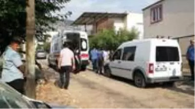Cinnet getiren baba, iki kızını pompalı tüfekle öldürdükten sonra intihar etti Cinnet getiren baba, iki kızını pompalı tüfekle öldürdükten sonra intihar etti