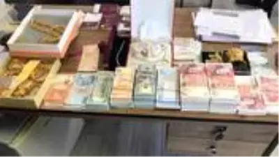 Cumhuriyet tarihinin en büyük uyuşturucu operasyonundan yeni ayrıntılar geldi! Milyonlarca lira ele geçirildi Cumhuriyet tarihinin en büyük uyuşturucu operasyonundan yeni ayrıntılar geldi! Milyonlarca lira ele geçirildi