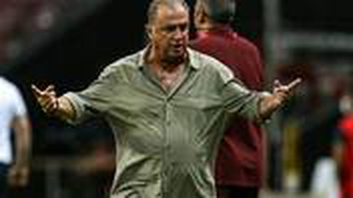Fatih Terim'den göndermeli paylaşım: Zorlu geçen bir sezonu adalet arayarak bitiyoruz