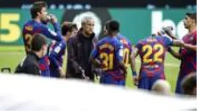 Barcelona’da teknik direktör Setien ve futbolcular soyunma odasında tartıştı