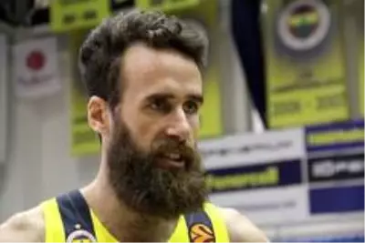 Fenerbahçe'de Datome ile yollar ayrıldı Fenerbahçe'de Datome ile yollar ayrıldı