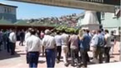 Son dakika haberi! Halk otobüsünün altında kalan küçük Hüseyin, son yolculuğuna uğurlandı
