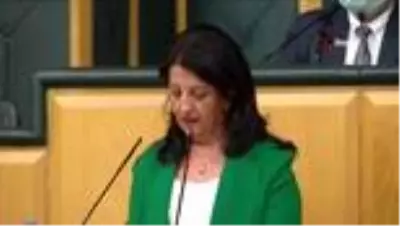 HDP Eş Genel Başkanı Pervin Buldan: '(Covid 19) Normalleşme adı altında rakamları düşük tutmak için... HDP Eş Genel Başkanı Pervin Buldan: '(Covid 19) Normalleşme adı altında rakamları düşük tutmak için...