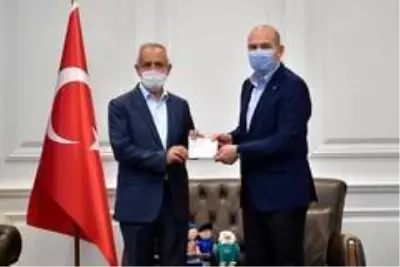 Son dakika haber: İçişleri Bakanı Soylu, İdlib için 10 briket ev daha bağışladı