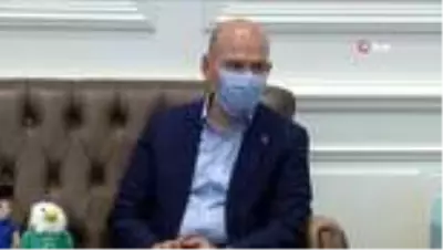 İçişleri Bakanı Soylu, İdlib için 10 briket ev daha bağışladı İçişleri Bakanı Soylu, İdlib için 10 briket ev daha bağışladı