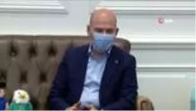 İçişleri Bakanı Soylu, İdlib için 10 briket ev daha bağışladı İçişleri Bakanı Soylu, İdlib için 10 briket ev daha bağışladı