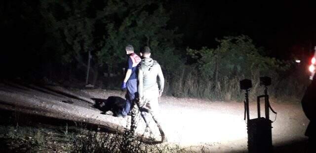 İki aile arasında arazi anlaşmazlığı nedeniyle çıkan kavgada kan döküldü: 2 ölü, 1'i ağır 3 yaralı İki aile arasında arazi anlaşmazlığı nedeniyle çıkan kavgada kan döküldü: 2 ölü, 1'i ağır 3 yaralı