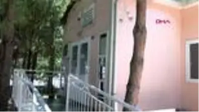 Son dakika haberi... İZMİR Aile hekimlerine saldırı güvenlik kamerasında Son dakika haberi... İZMİR Aile hekimlerine saldırı güvenlik kamerasında