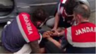 Jandarmanın uyuşturucu operasyonu kamerada Jandarmanın uyuşturucu operasyonu kamerada