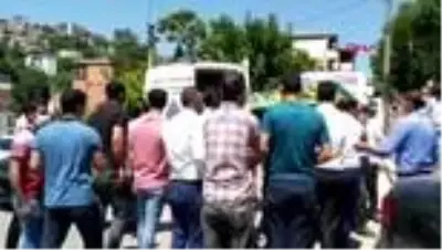 KOCAELİ Halk otobüsünün altında kalan çocuk son yolculuğuna uğurlandı