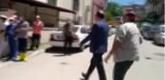 Gölcük Belediyesi: KOCAELİ Manevra yapan çöp kamyonunun altında kalan temizlik işçisi öldü Gölcük Belediyesi: KOCAELİ Manevra yapan çöp kamyonunun altında kalan temizlik işçisi öldü