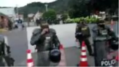 Kolombiya'yı ayağa kaldıran olay! 7 asker, 13 yaşındaki kız çocuğuna cinsel istismarda bulundu Kolombiya'yı ayağa kaldıran olay! 7 asker, 13 yaşındaki kız çocuğuna cinsel istismarda bulundu