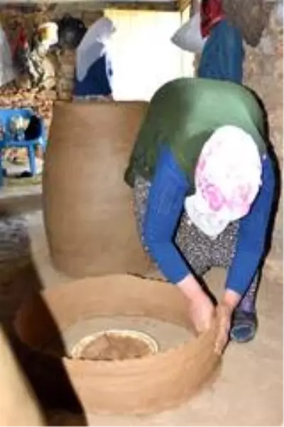 Mutki'de asırlık çanak çömlek geleneği sürüyor Mutki'de asırlık çanak çömlek geleneği sürüyor