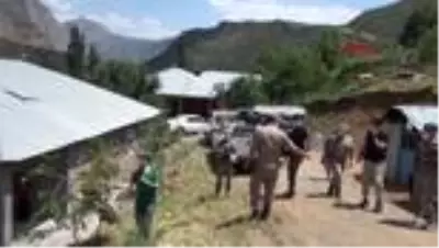 ŞIRNAK Hurda motosiklet jantıyla evine 'elektrik' ürettiği çalışma, bakanlıklara bildirilecek ŞIRNAK Hurda motosiklet jantıyla evine 'elektrik' ürettiği çalışma, bakanlıklara bildirilecek