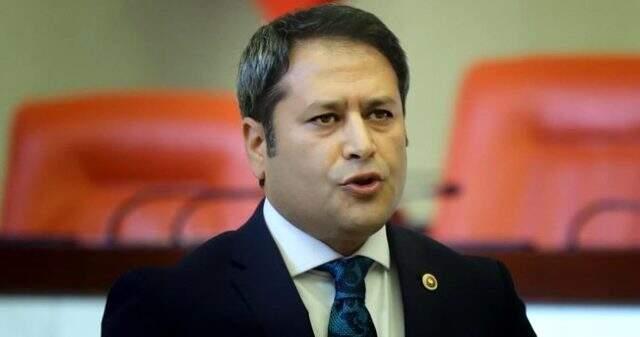 Son Dakika: AK Parti'de, Alpay Özalan ve Ali Şahin idare amirliğine getirildi