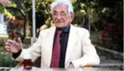 Son dakika! 82 yaşında çektiği klip, sosyal medyada ilgi gördü