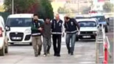 ANKARA Uyuşturucu parası vermeyen annesini odunla öldüren zanlı: Ablam öldürdü