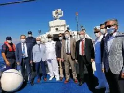 Antalya'da denizcilerin renkli bayramı