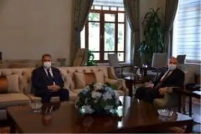 Başkan Çerçi, hem 'Hayırlı olsun' dedi hem ilçesini anlattı Başkan Çerçi, hem 'Hayırlı olsun' dedi hem ilçesini anlattı
