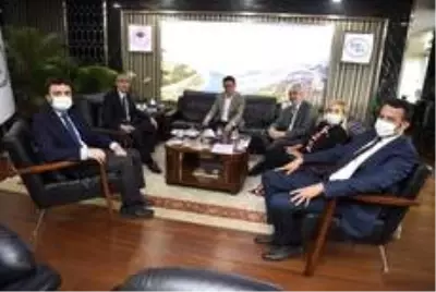 Başkan Ulutaş, Ankara'dan Kaş'a müjdelerle döndü Başkan Ulutaş, Ankara'dan Kaş'a müjdelerle döndü