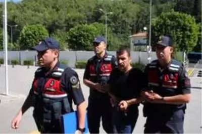 Bir çocuğunun annesi dini nikahlı eşini 25 bıçak darbesiyle öldürülen katil zanlısına ömür boyu...